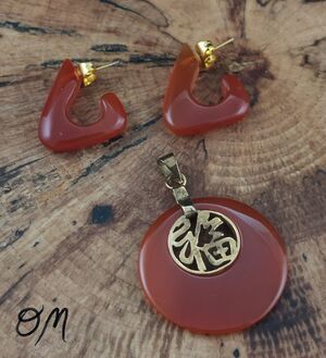 Vintage Carnelian Polished Stone Earrings and Chinese Symbol Pendant Set